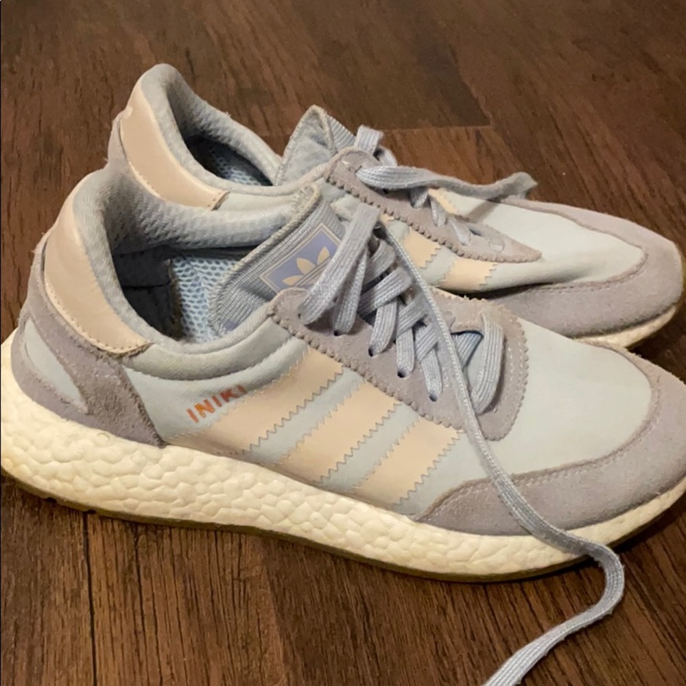 adidas iniki red white blue